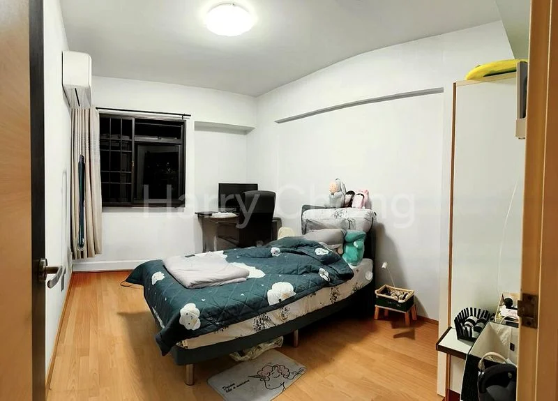 5 Room (5A) HDB for Sale in 184B Rivervale Crescent - Image 5