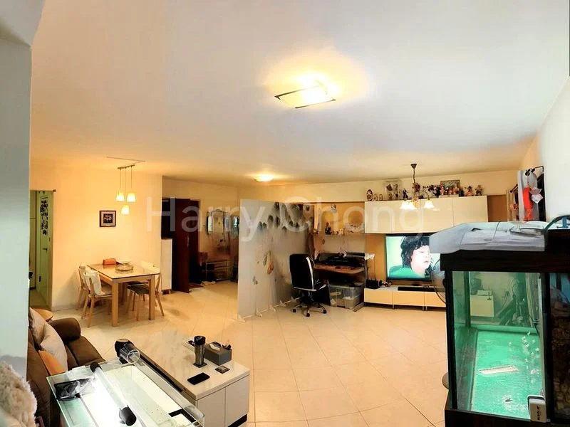 5 Room (5A) HDB for Sale in 184B Rivervale Crescent - Image 6