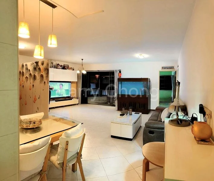 5 Room (5A) HDB for Sale in 184B Rivervale Crescent - Image 2