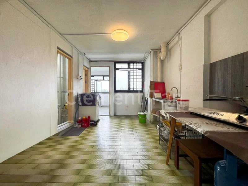 3 Room (3I) HDB for Sale in  1 Ghim Moh Road - Image 6