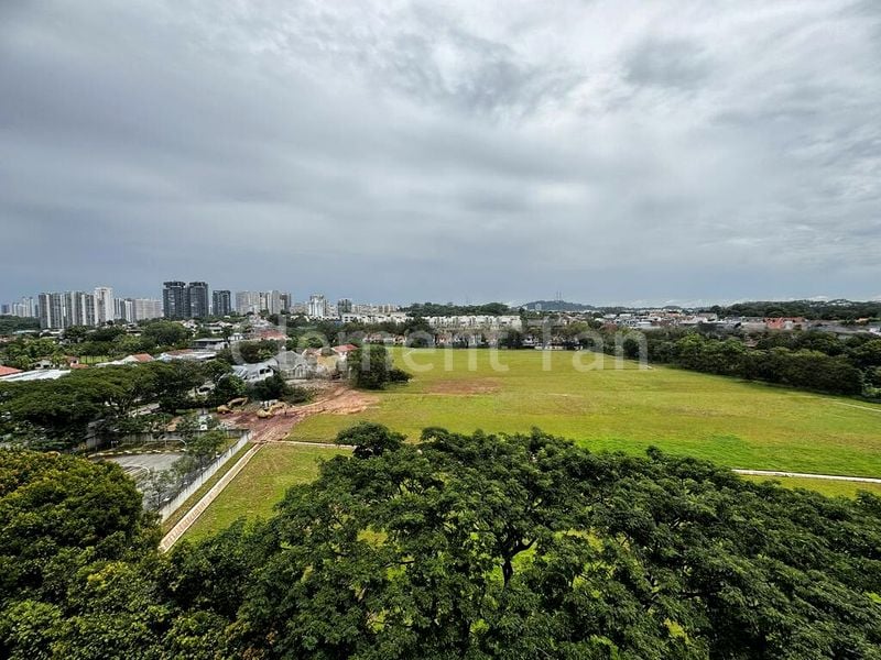 3 Room (3I) HDB for Sale in  1 Ghim Moh Road - Image 2