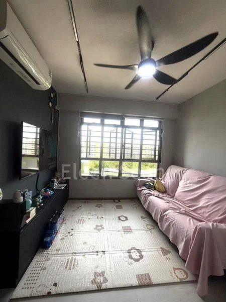 Common Room (HDB) for Rent in  Fernvale Lane - Image 2