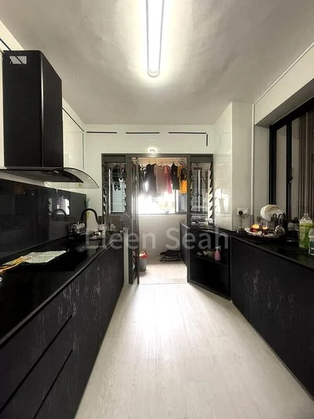 Common Room (HDB) for Rent in  Fernvale Lane - Image 3
