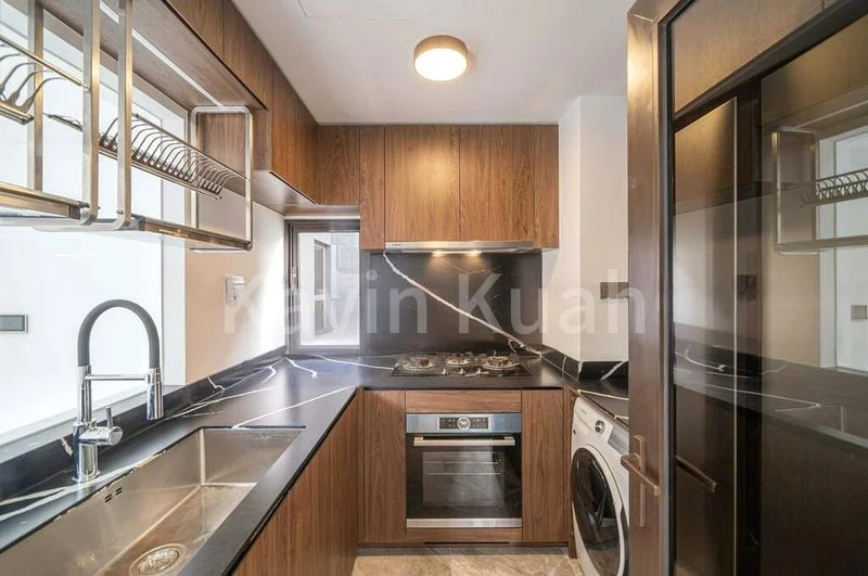 3 Bed Condo for Sale in  The Commodore - Image 3