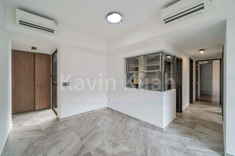 3 Bed Condo for Sale in  The Commodore - Image 5