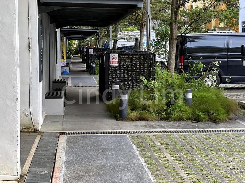 Light Industrial (B1) for Rent: Henderson Industrial Park - Image 3