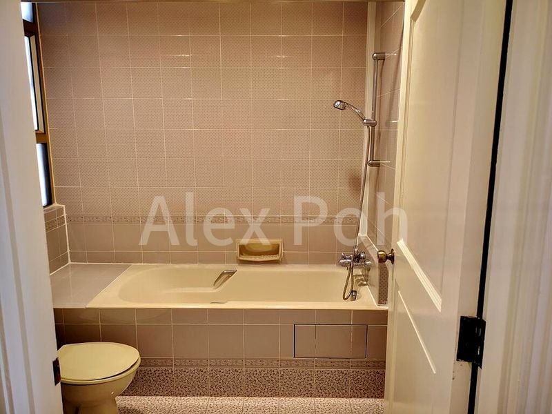 4 Bed Condo for Rent in Leonie Condotel - Image 3