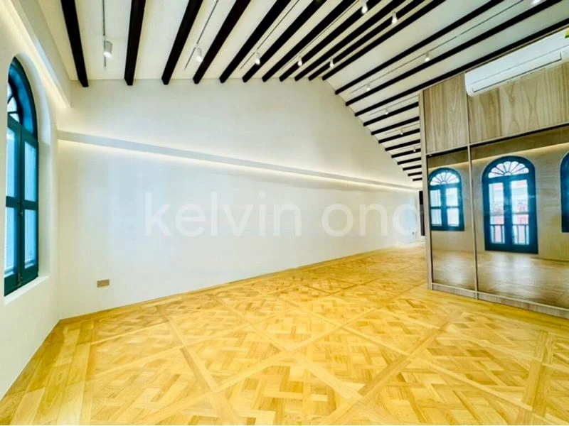 Shop / Shophouse for Sale in  Kreta Ayer Conservation Area - Image 1