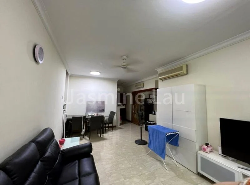 3 Bed Condo for Sale in Compass Heights - Image 11