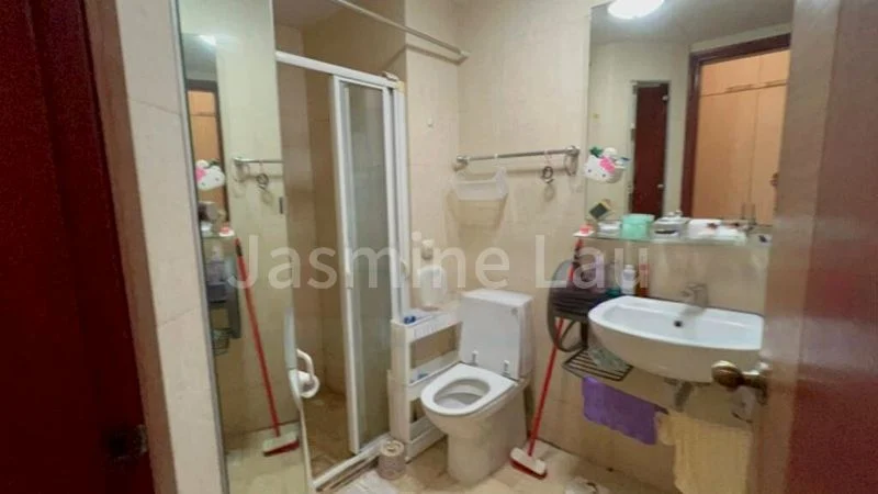 3 Bed Condo for Sale in Compass Heights - Image 1