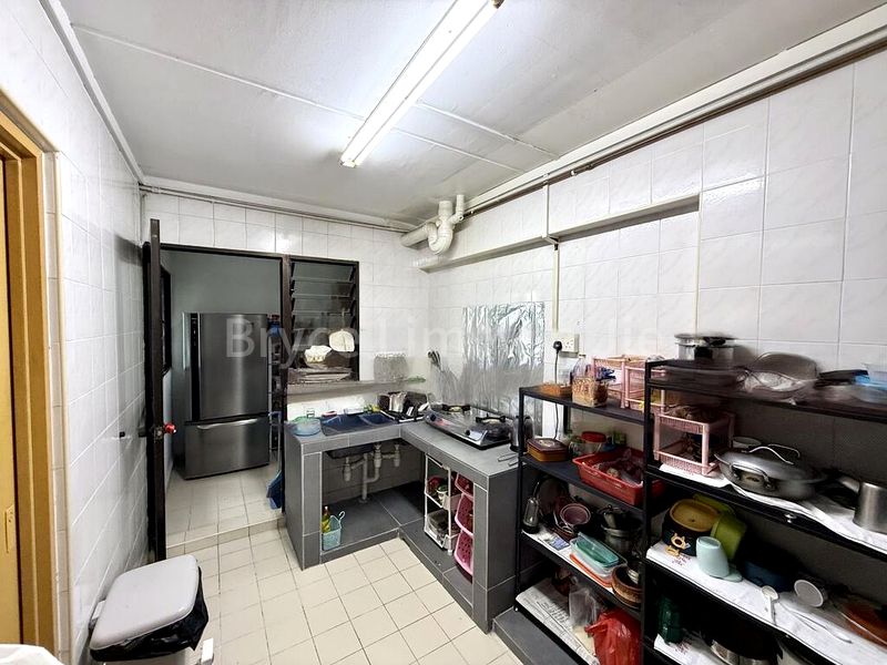 Common Room (HDB) for Rent in  537 Woodlands Drive 16 - Image 5