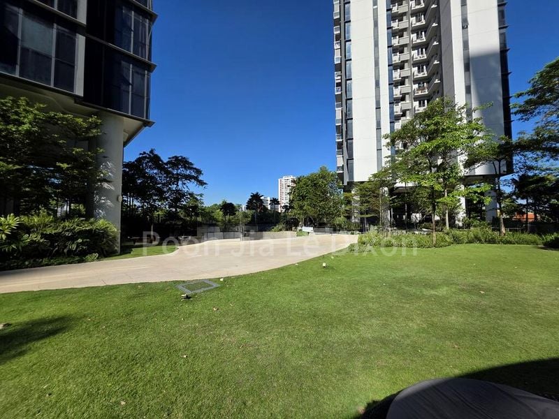 2 Bed Condo for Rent in  Twin VEW - Image 8