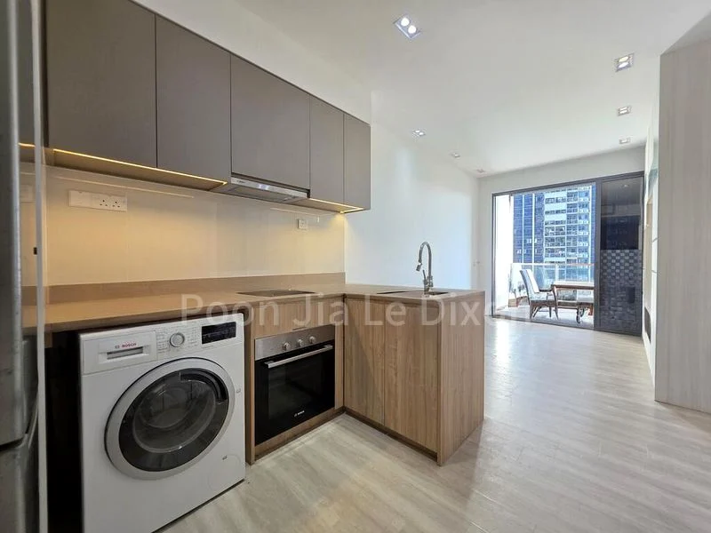 2 Bed Condo for Rent in  Twin VEW - Image 10