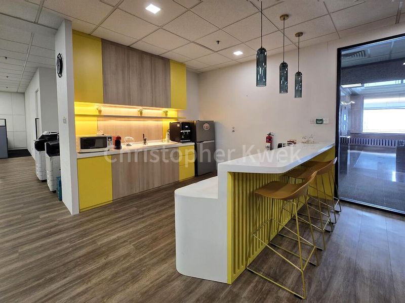 Office for Rent: 80 Robinson Road - Image 7