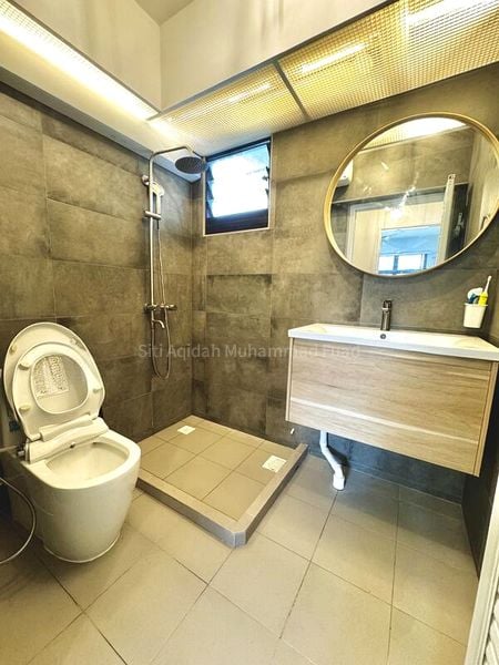 5 Room (5I) HDB for Sale in  605D Tampines Street 61 - Image 10