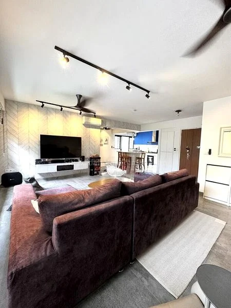 5 Room (5I) HDB for Sale in  605D Tampines Street 61 - Image 5