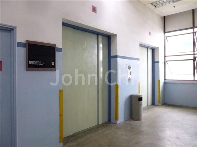 Light Industrial (B1) for Sale in Mactech Building - Image 3