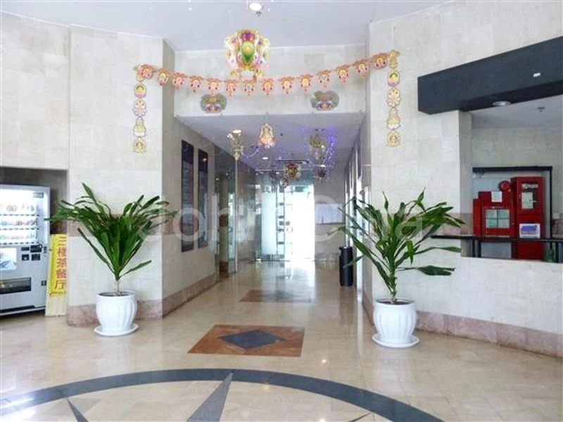 Light Industrial (B1) for Sale in Mactech Building - Image 2