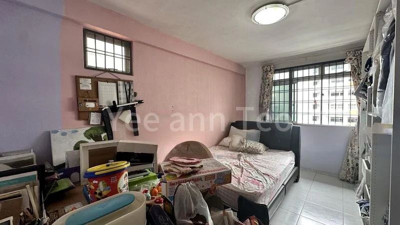 5 Room (5I) HDB for Rent in  738 Jurong West Street 75 - Image 11