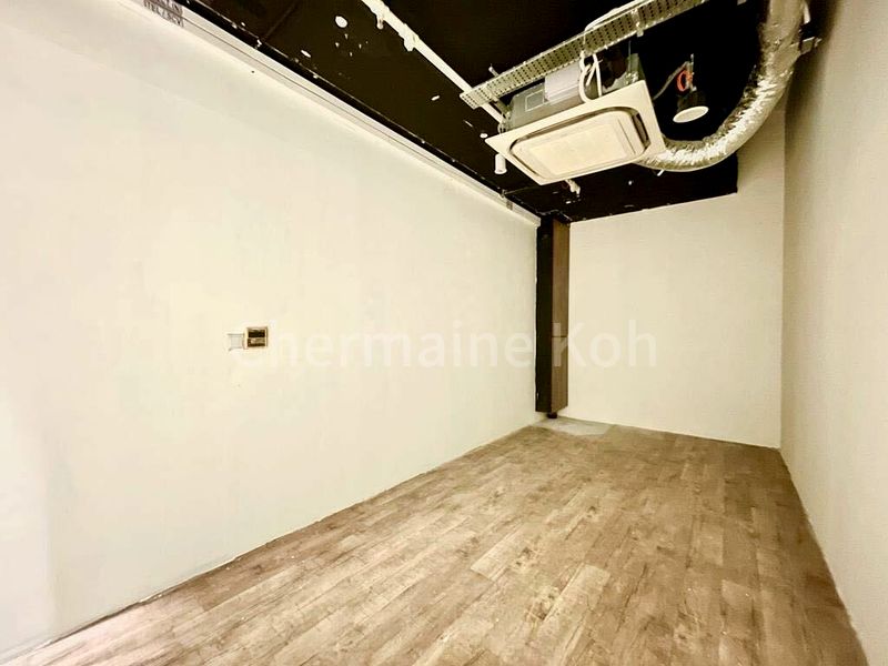 Shop / Shophouse for Sale in  Oxley Tower - Image 1