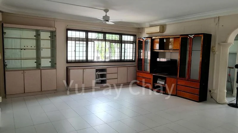 Executive HDB for Rent in  369 Yung An Road - Image 11
