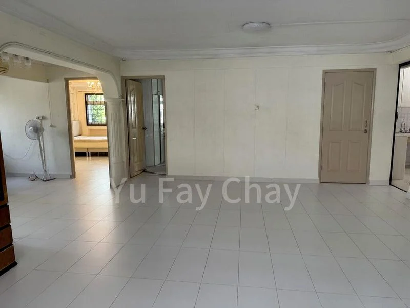 Executive HDB for Rent in  369 Yung An Road - Image 6