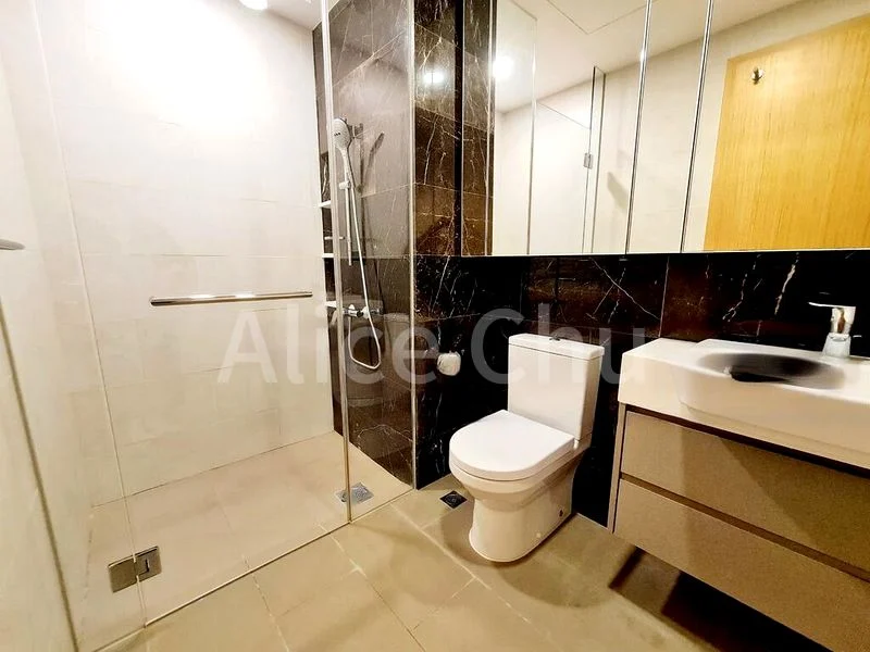 2 Bed Condo for Rent in  The Glades - Image 6