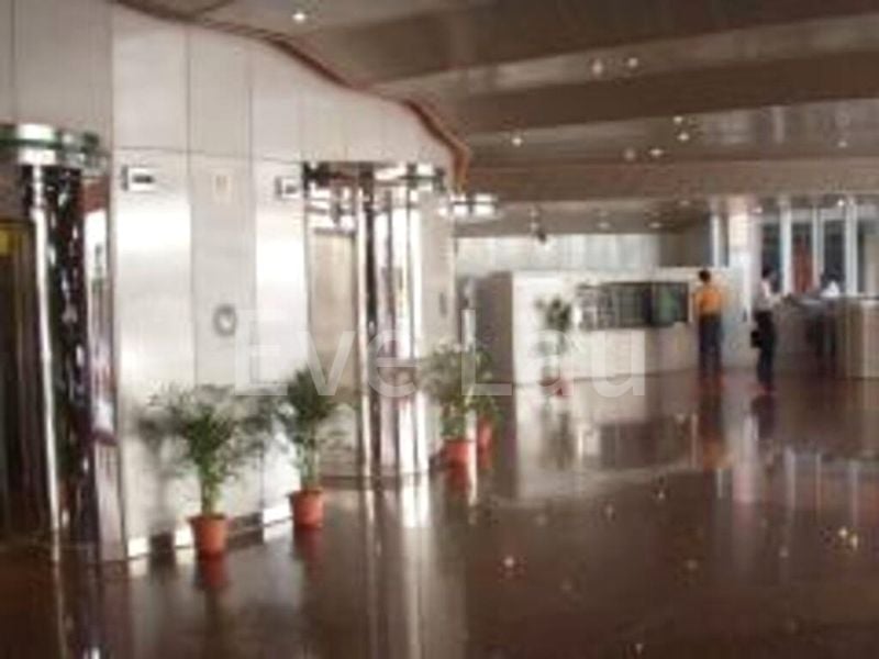 Office for Rent: Goldhill Plaza - Image 1