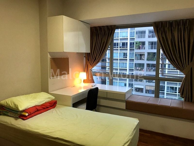 Common Room (HDB) for Rent in  518D Tampines Central 7 - Image 5