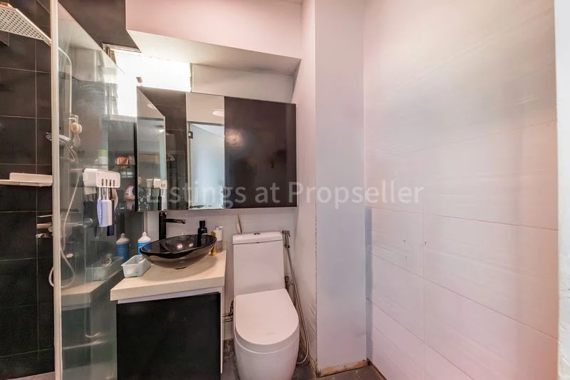 5 Room (5I) HDB for Sale in 557 Pasir Ris Street 51 - Image 11