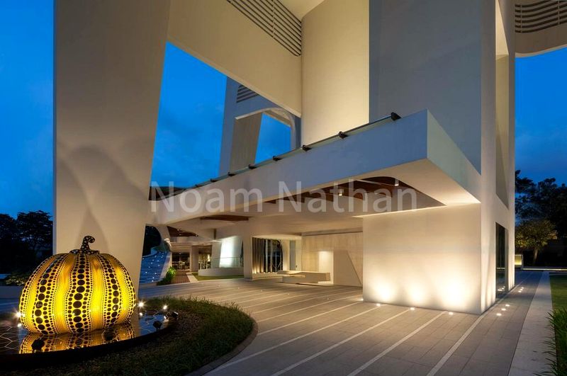 4 Bed Condo for Rent in  Ardmore Residence - Image 5