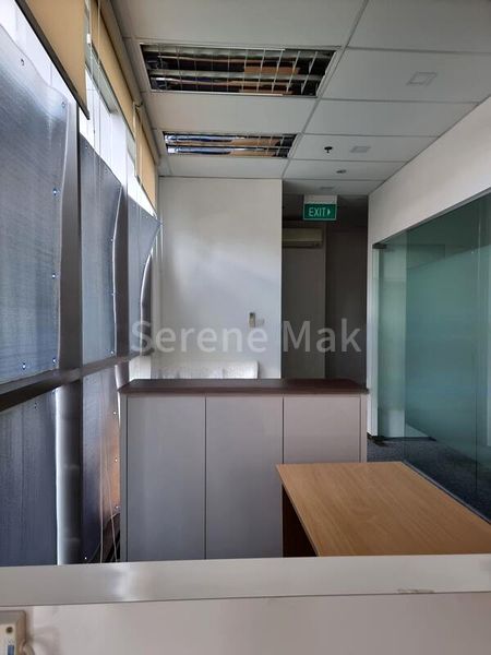 Light Industrial (B1) for Rent: One Pemimpin - Image 6