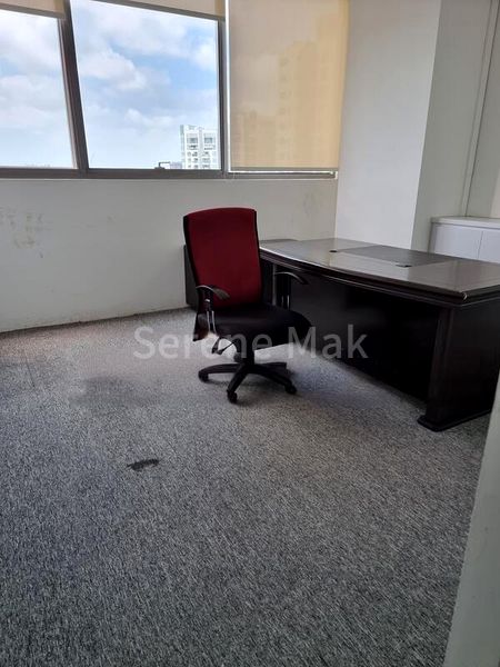 Light Industrial (B1) for Rent: One Pemimpin - Image 7