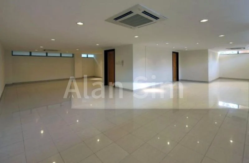 6 Bed Bungalow (Landed) for Rent in  Villas Holland - Image 12