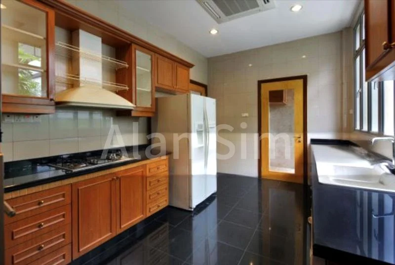 6 Bed Bungalow (Landed) for Rent in  Villas Holland - Image 6