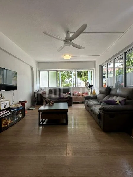 Maisonette HDB for Sale in  351 Yishun Avenue 11 - Image 2