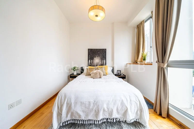 2 Bed Apartment (Condo) for Sale in  Mill Point - Image 11