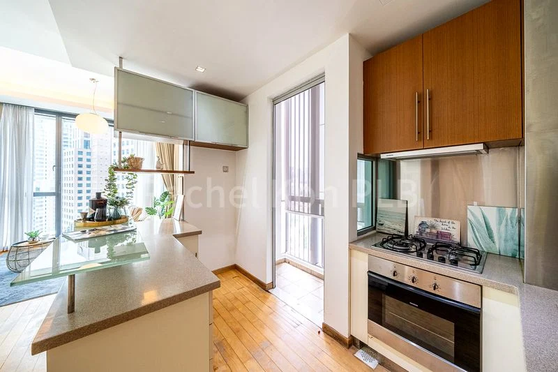 2 Bed Apartment (Condo) for Sale in  Mill Point - Image 9