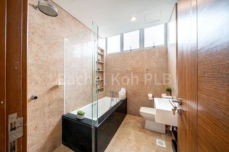 2 Bed Apartment (Condo) for Sale in  Mill Point - Image 16