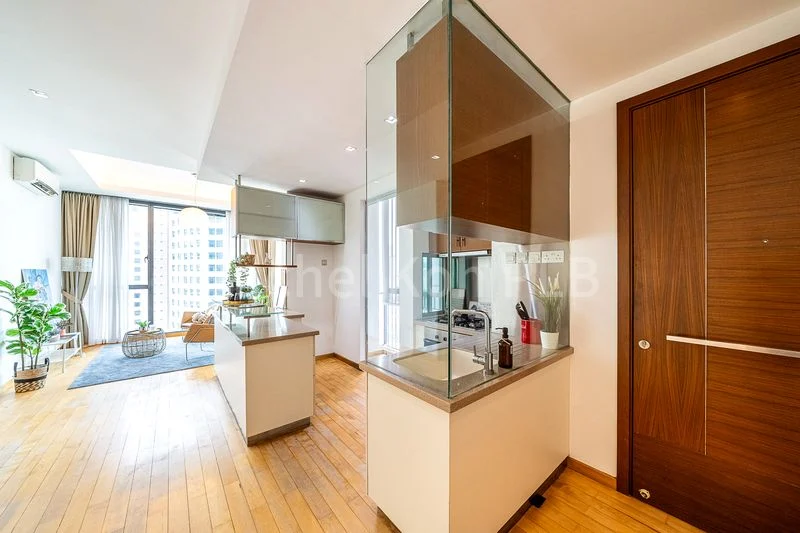 2 Bed Apartment (Condo) for Sale in  Mill Point - Image 8