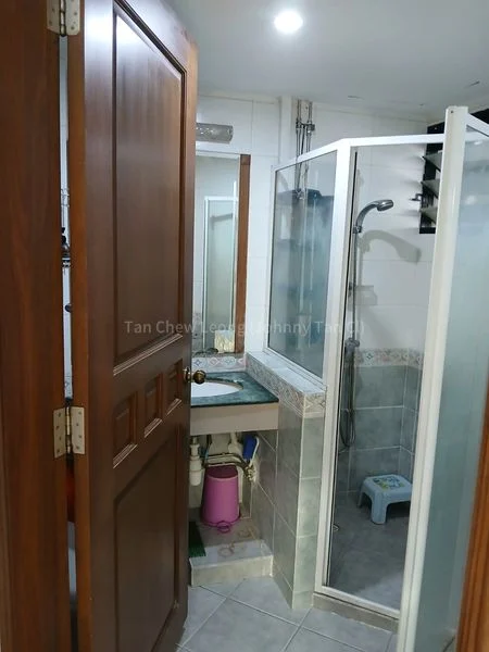 Common Room (Condo) for Rent in  Eastvale - Image 3