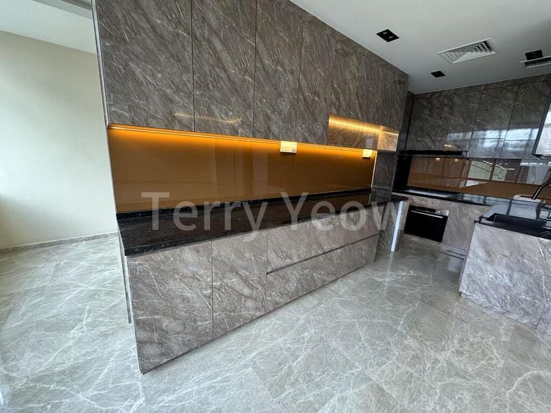 3 Bed Condo for Rent in  Orchard Scotts - Image 8
