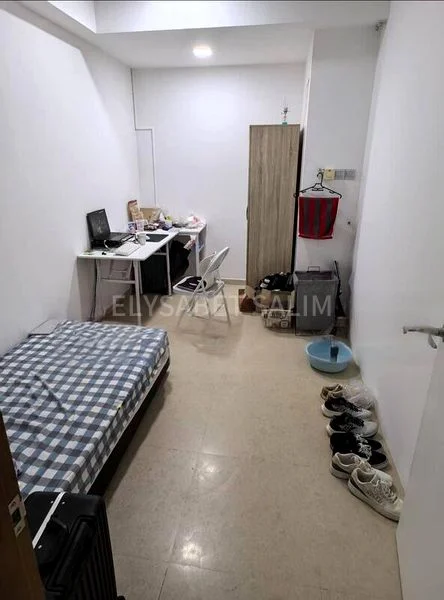 Common Room (Condo) for Rent in The Carpmaelina - Image 2