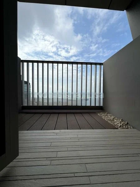 Studio Condo for Rent in  UIC Building - Image 8