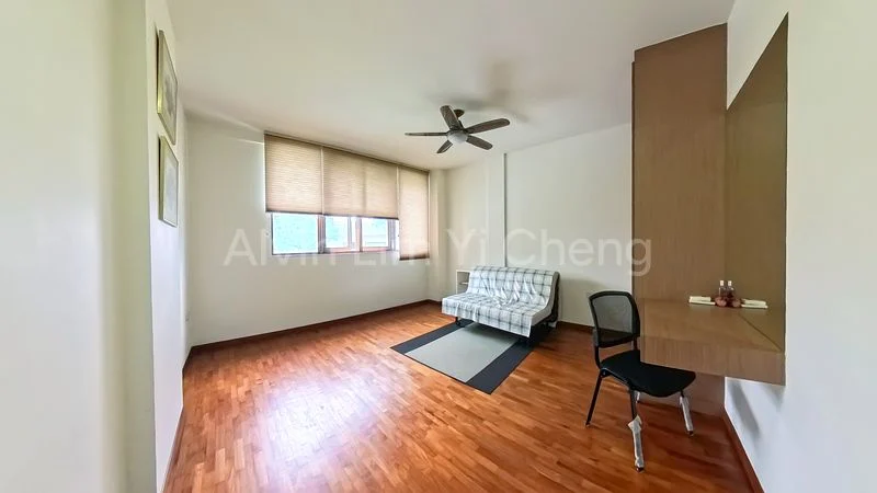 5 Bed Semi-Detached House (Landed) for Sale in  Sandilands Road - Image 6