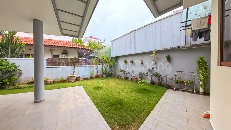 5 Bed Semi-Detached House (Landed) for Sale in  Sandilands Road - Image 5