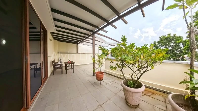 5 Bed Semi-Detached House (Landed) for Sale in  Sandilands Road - Image 16