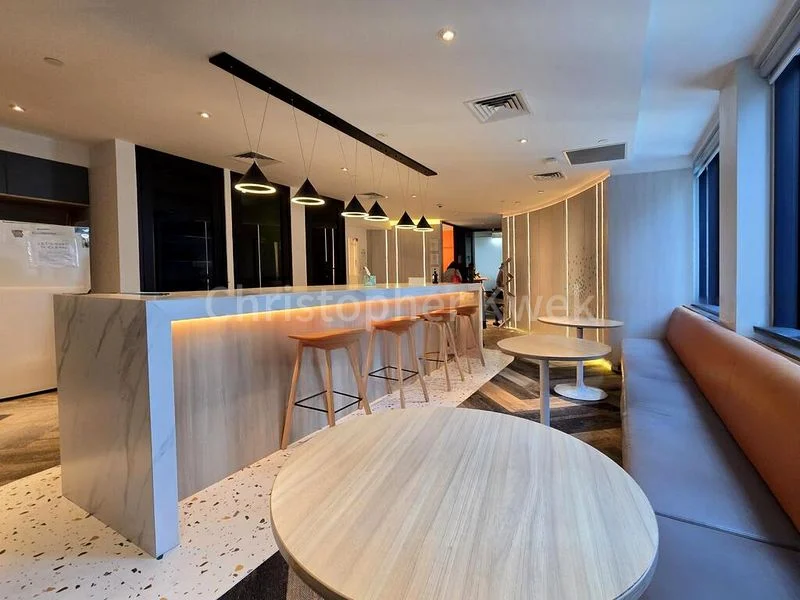 Office for Rent: Hong Leong Building - Image 10