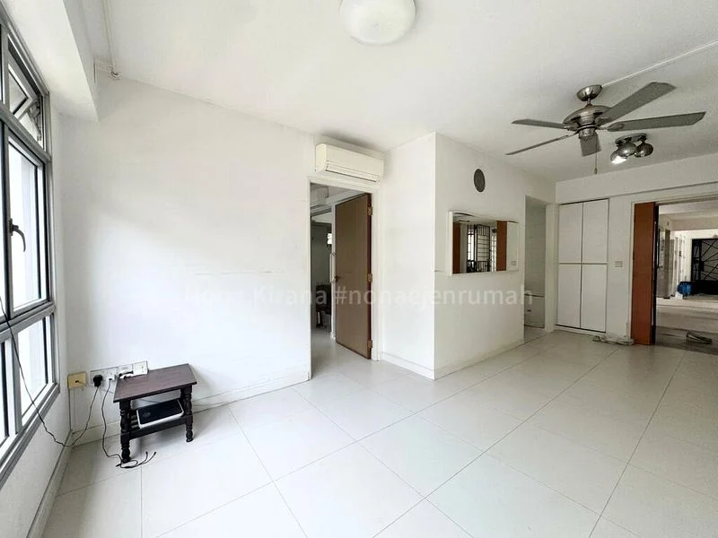 2 Room (2A) HDB for Sale in  522A Tampines Central 7 - Image 1