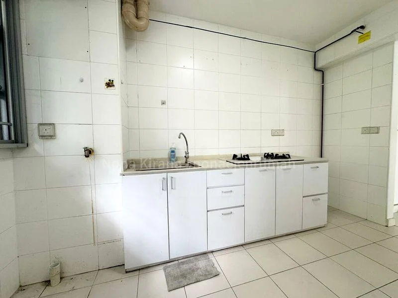 2 Room (2A) HDB for Sale in  522A Tampines Central 7 - Image 6